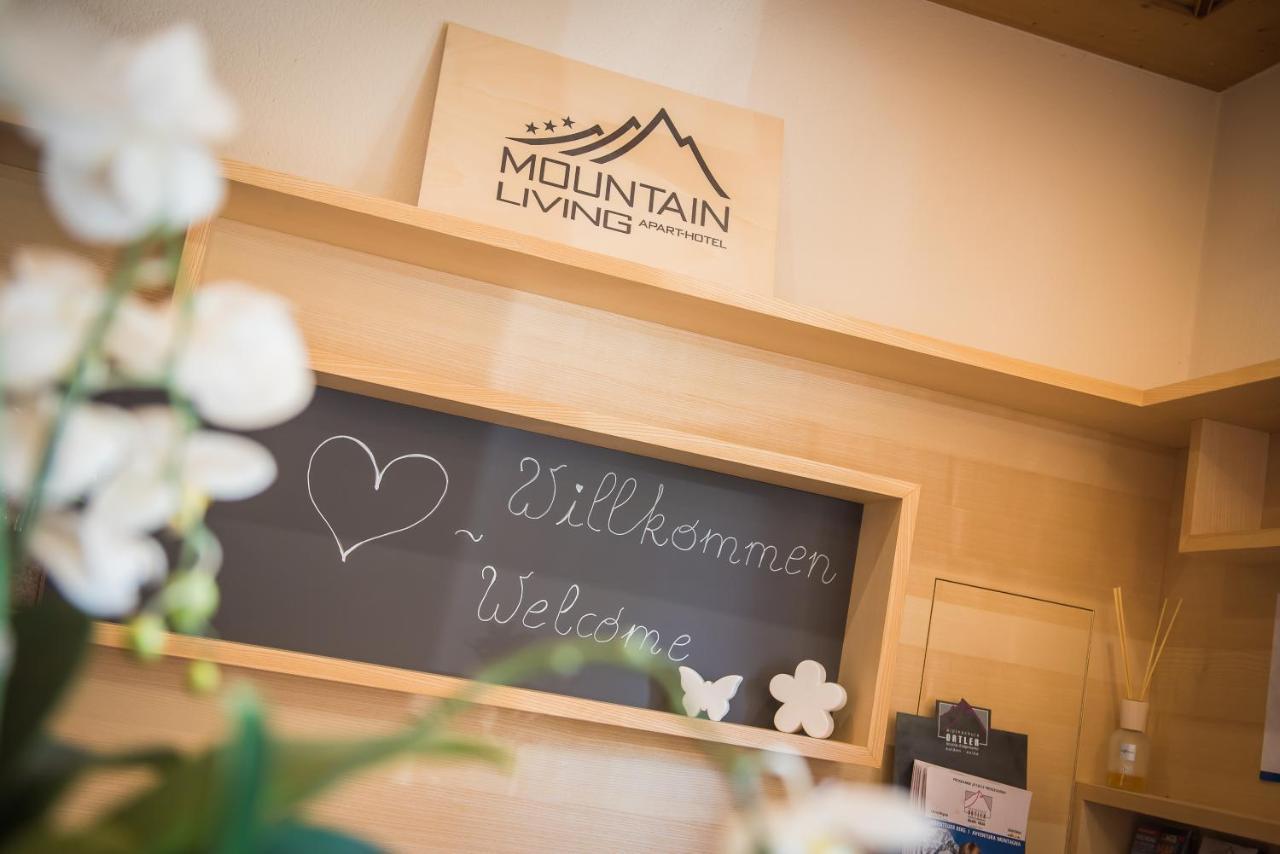 Mountain Living Apartments St. Valentin auf der Haid Exteriör bild
